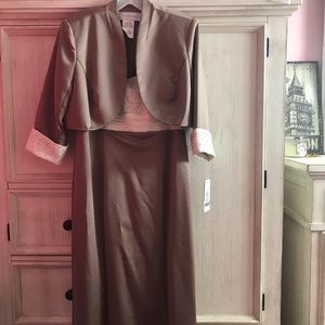 $228 NWT Beautiful Women’s Formal Bolero Crystals